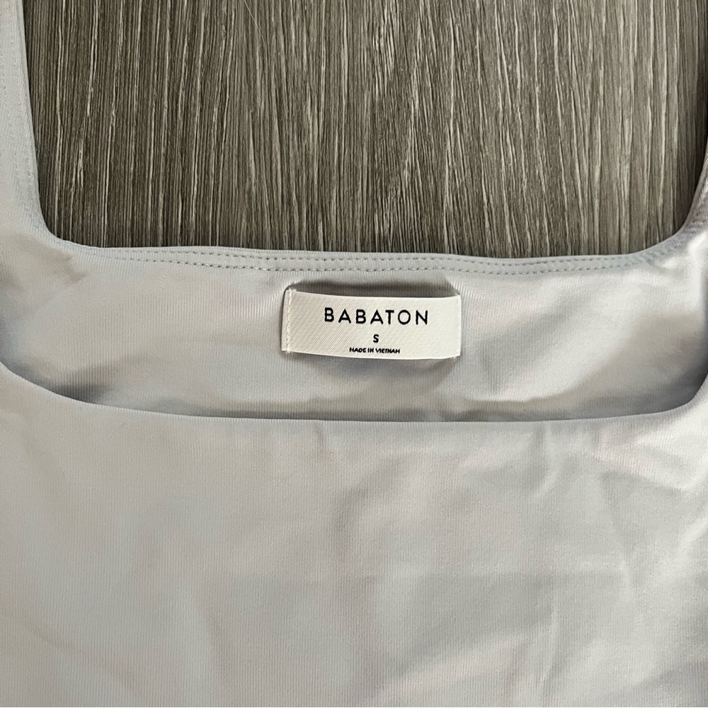 NWT Aritzia Babaton Bodysuit - Picture 2 of 2